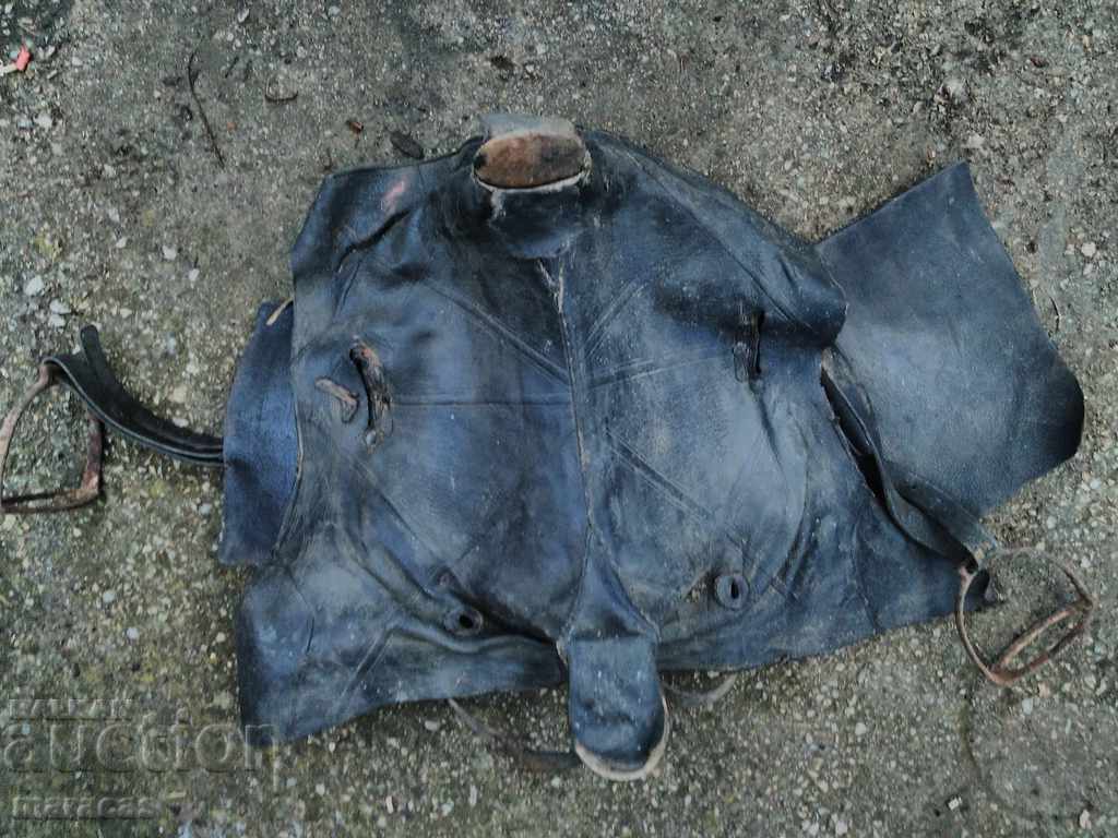 An old saddle