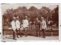 MICĂ FOTO MILITARĂ VECHE ÎN PARCUL B293