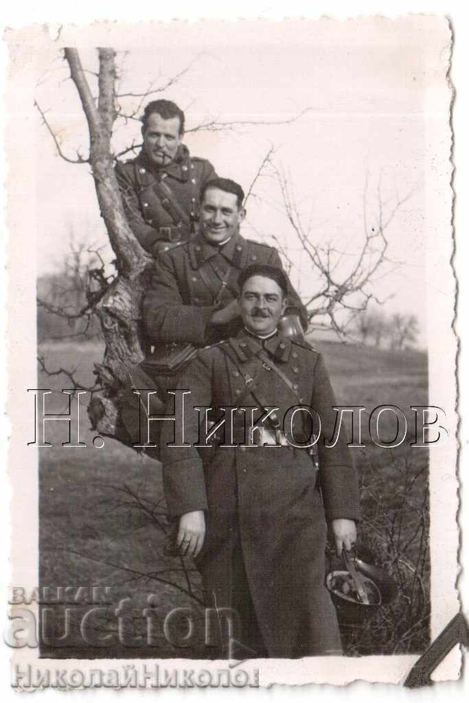 MIC VECHI FOTO MILITAR CU ECHIPAMENT DE LUPTA B297
