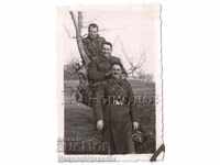 MIC VECHI FOTO MILITAR CU ECHIPAMENT DE LUPTA B297