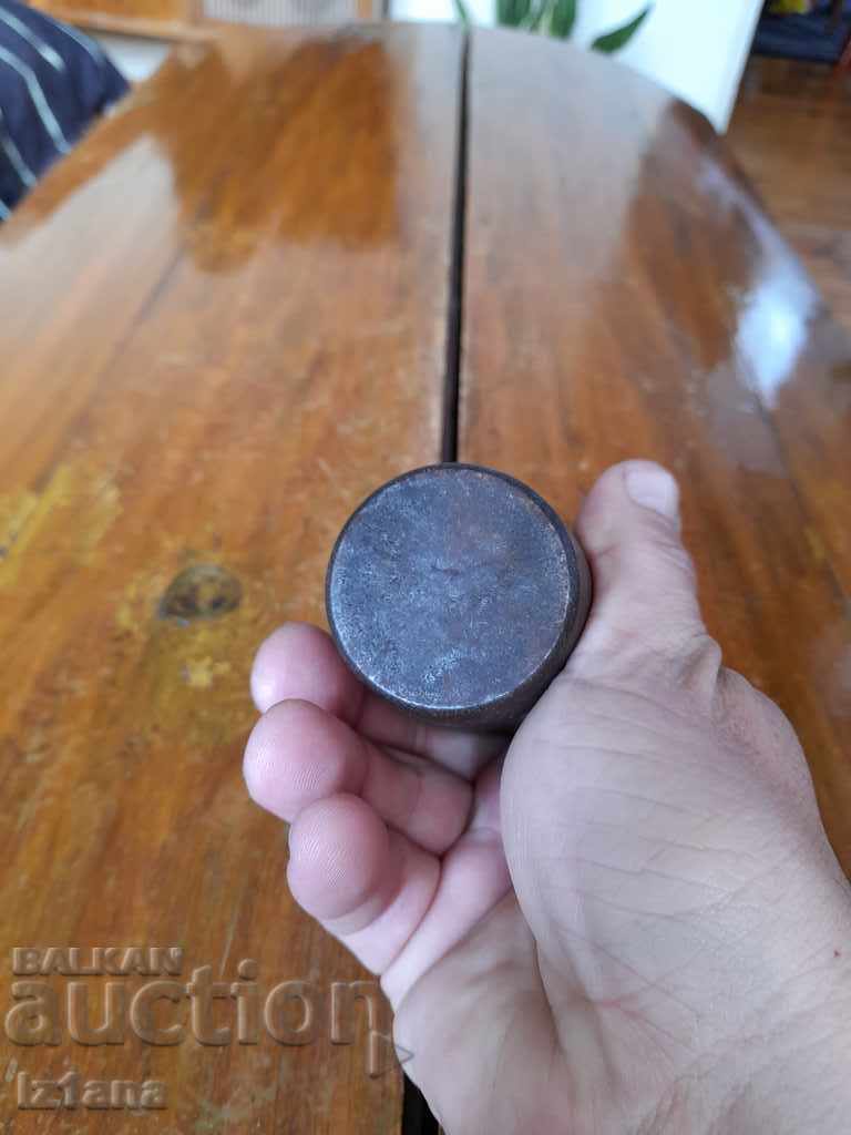 Delivery of An old anvil Delivery of An old anvil