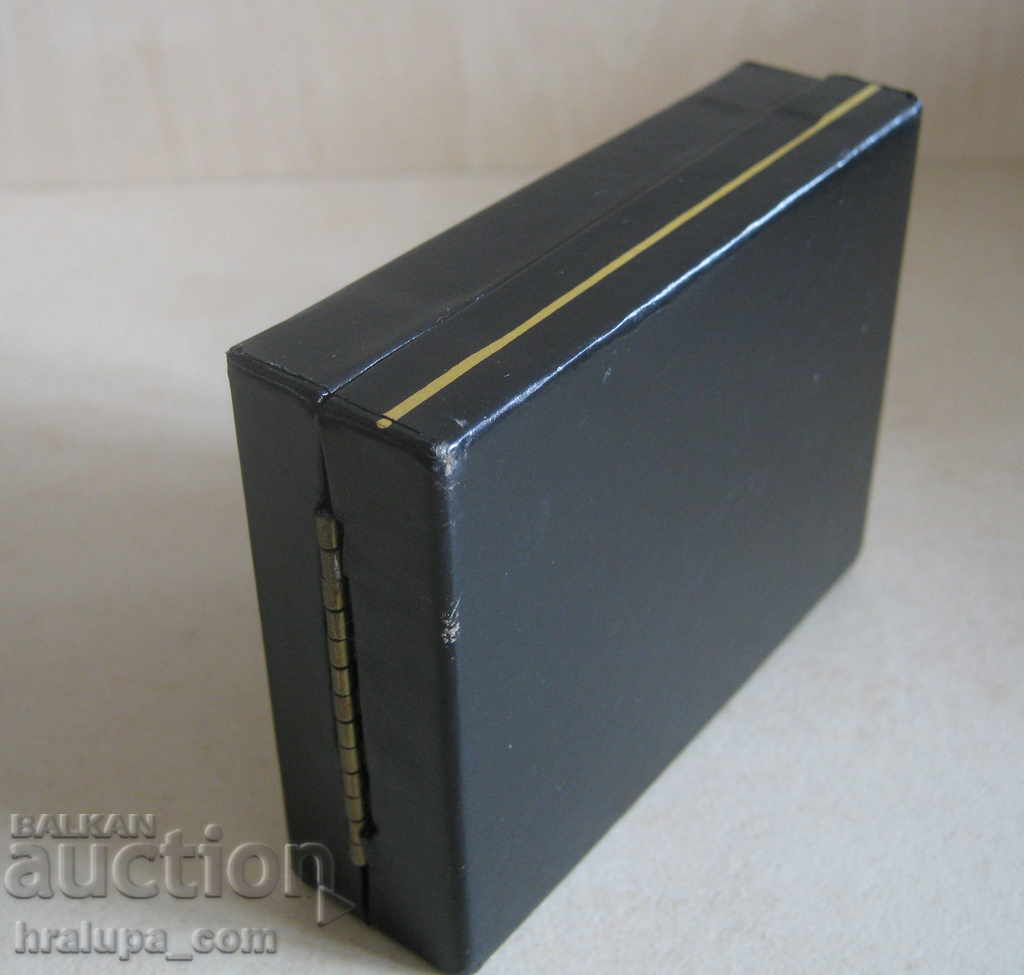 Delivery of Lighter box Colibri Hummingbirds