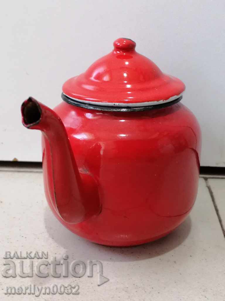 Enamelled teapot made of salt container with enamel with price 41.00 BGN | € 20.96