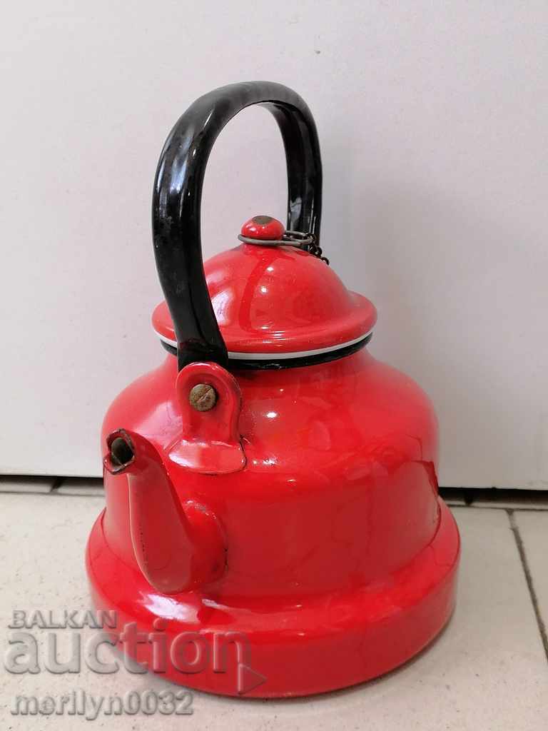 Delivery of Enamelled teapot made of salt container with enamel
