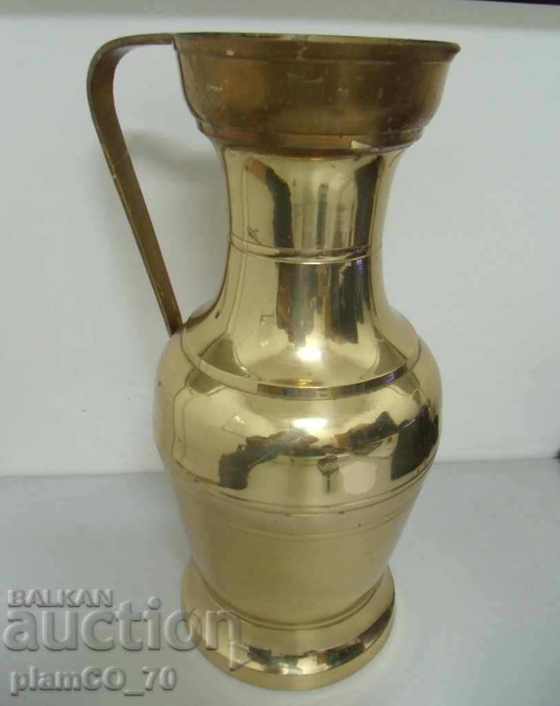 № * 6018 old large metal / brass jug with price 40.00 BGN | € 20.45