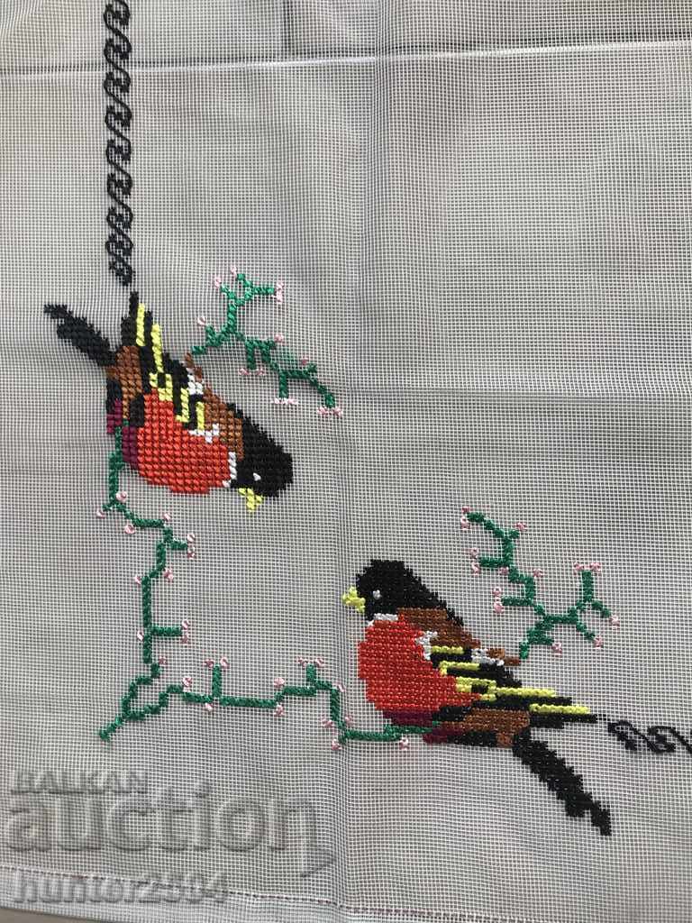 Fata de masa, patrata-75/75 cm, pe tul cu preț 19.95 BGN | € 10.20 Fata de masa, patrata-75/75 cm, pe tul cu preț 19.95 BGN | € 10.20