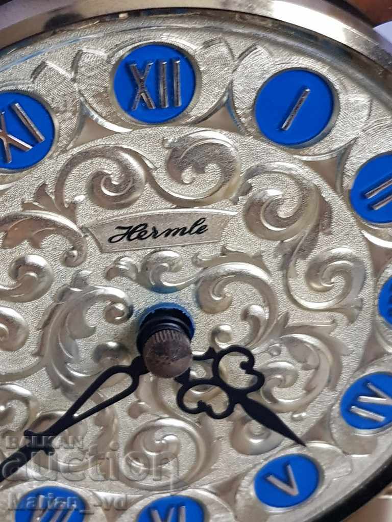 Delivery of German table quartz watch HERMLE Delivery of German table quartz watch HERMLE