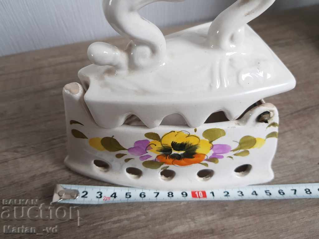 Souvenir porcelain iron - 7