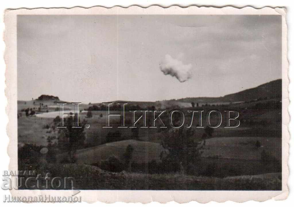 1937 MICĂ FOTO VECHI BOMBĂ MILITARĂ B309
