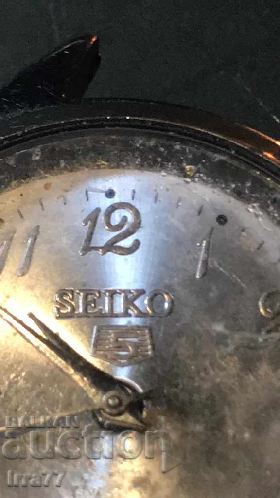 LOT OF SEIKO ORIENT WATCHES with price 59.00 BGN | € 30.17 LOT OF SEIKO ORIENT WATCHES with price 59.00 BGN | € 30.17