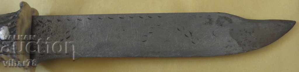 Knife with price 49.99 BGN | € 25.56 Knife with price 49.99 BGN | € 25.56