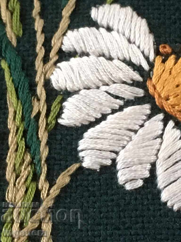 Delivery of PANEL PICTURE TAPESTRY HANDMADE Delivery of PANEL PICTURE TAPESTRY HANDMADE