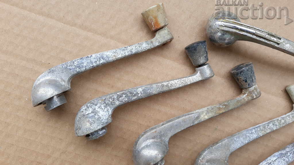 Pobeda Warsaw 1951 1957 vintage handles retro car lot with price 51.00 BGN | € 26.08 Pobeda Warsaw 1951 1957 vintage handles retro car lot with price 51.00 BGN | € 26.08