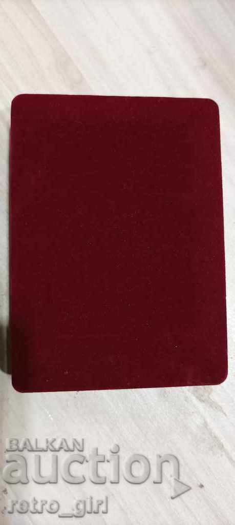 Παράδοση Πουλάω ένα ουκρανικό μετάλλιο. Παράδοση Πουλάω ένα ουκρανικό μετάλλιο.