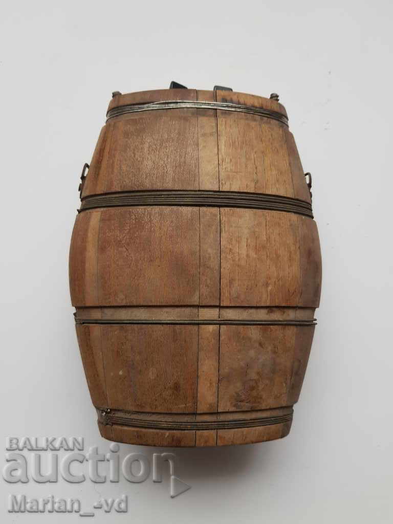 An old rare wooden spider for two types of liquid with price 50.00 BGN | € 25.56 An old rare wooden spider for two types of liquid with price 50.00 BGN | € 25.56