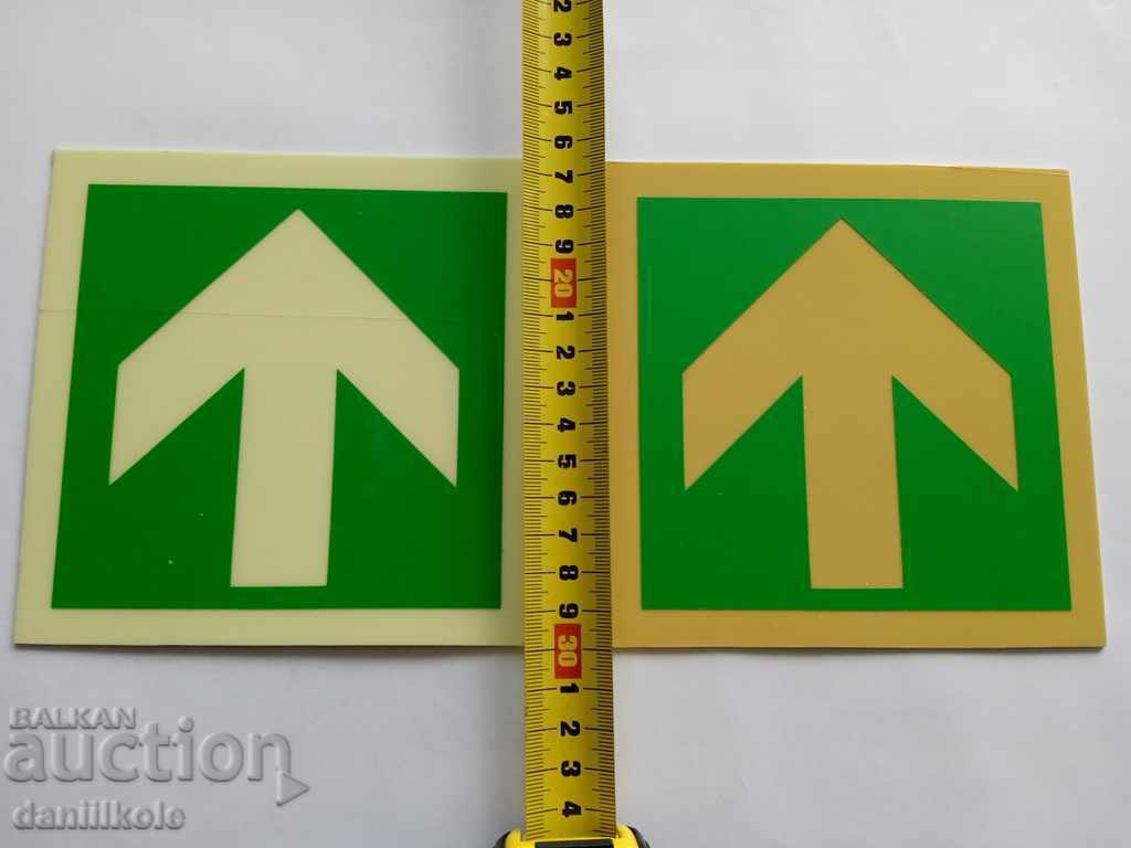 * $ * Y * $ * LOT OLD INTERESTING PLATES - ARROWS * $ * Y * $ * - 5 * $ * Y * $ * LOT OLD INTERESTING PLATES - ARROWS * $ * Y * $ * - 5