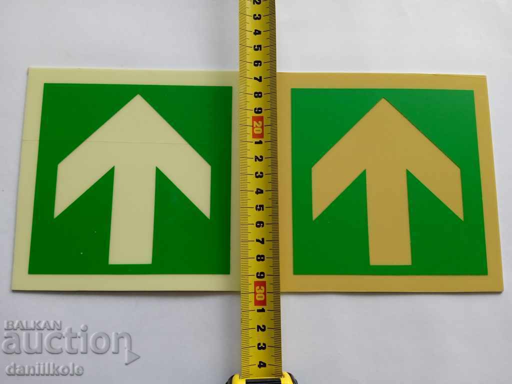 * $ * Y * $ * LOT OLD INTERESTING PLATES - ARROWS * $ * Y * $ * - 6 * $ * Y * $ * LOT OLD INTERESTING PLATES - ARROWS * $ * Y * $ * - 6