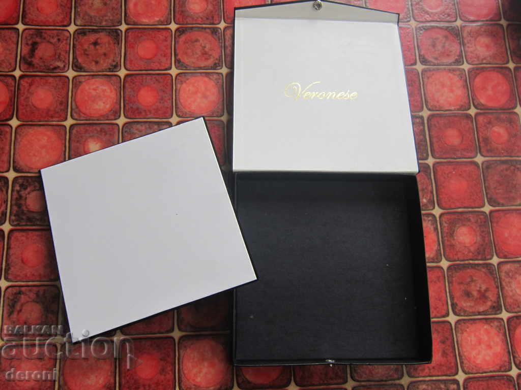Great box for Veronese jewelry necklace - 7 Great box for Veronese jewelry necklace - 7