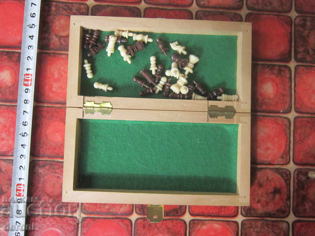 Unique German tourist chess - 5