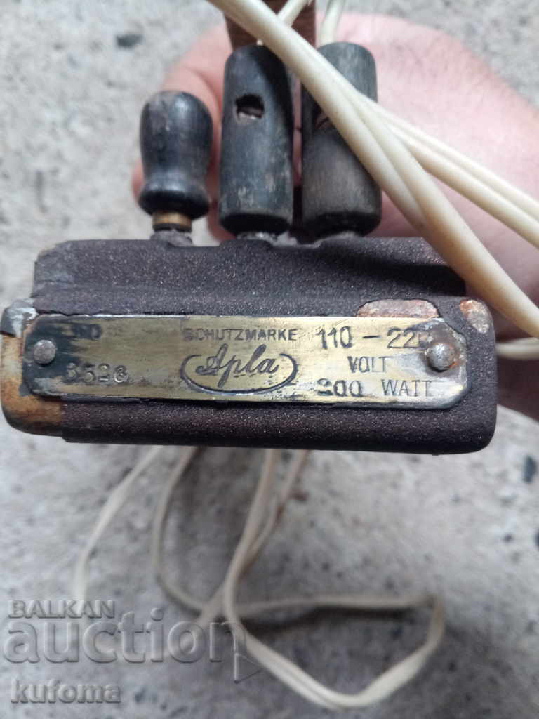 Παλιά γερμανική σιδήρου με τιμή 64.99 BGN | € 33.23