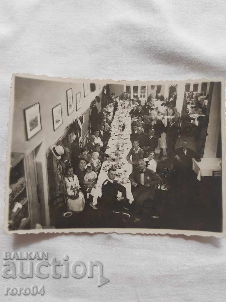 BANQUET - TABLE - COLLECTION - WWII with price 1.00 BGN | € 0.51 BANQUET - TABLE - COLLECTION - WWII with price 1.00 BGN | € 0.51