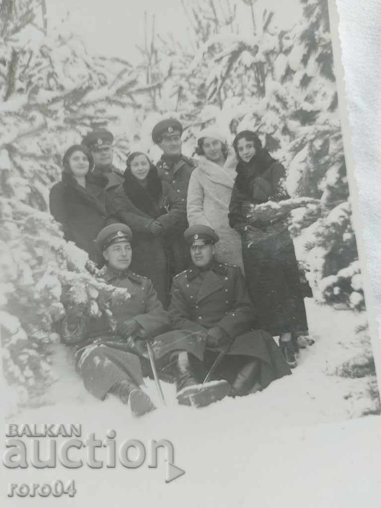 Auction OFFICERS - LADIES - WINTER - WWII Auction OFFICERS - LADIES - WINTER - WWII