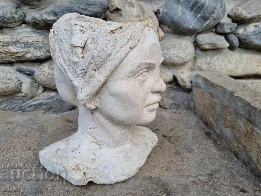 Delivery of Sculpture Delivery of Sculpture