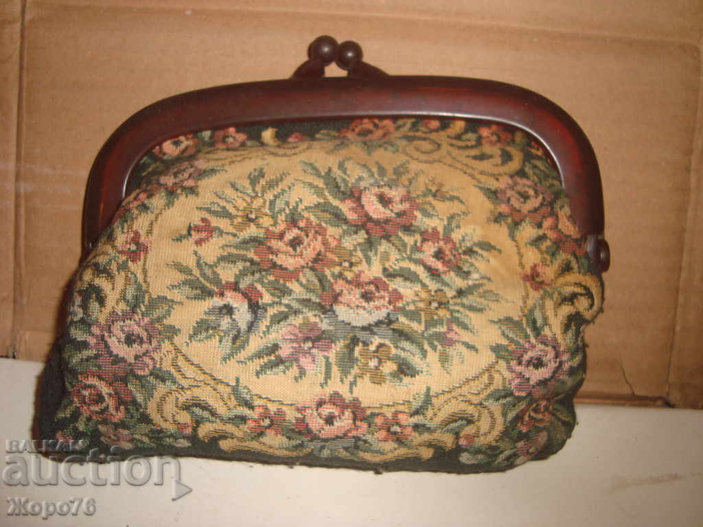 Old VINTAGE CASE OF EMBROIDERY FABRIC FOR GLASSES OR OTHER THINGS - 5