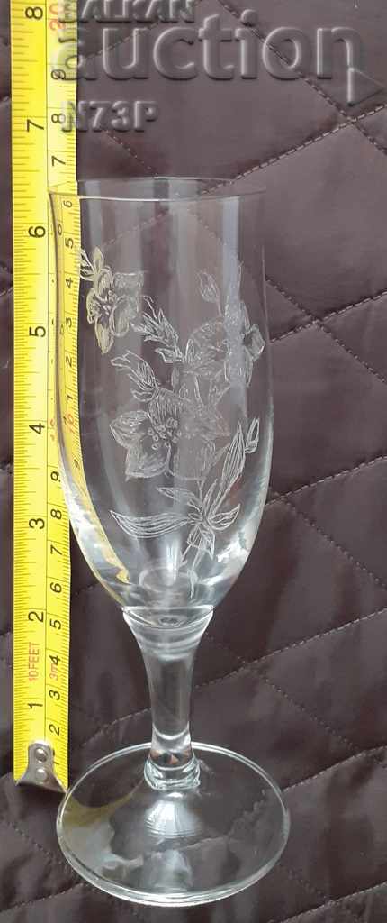 Доставка на СТАРА ЧАША. КОЛЕКЦИЯ.РЪЧНО ГРАВИРАНА. Доставка на СТАРА ЧАША. КОЛЕКЦИЯ.РЪЧНО ГРАВИРАНА.