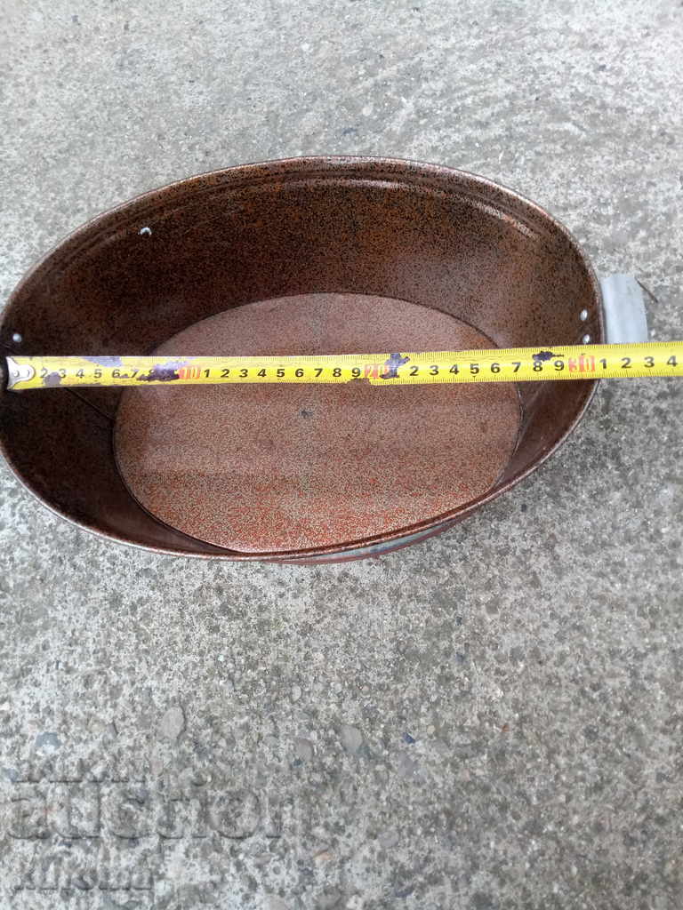 Old children's play bucket - 5 Old children's play bucket - 5