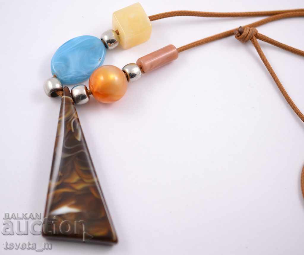 Licitație Colier, colier Licitație Colier, colier