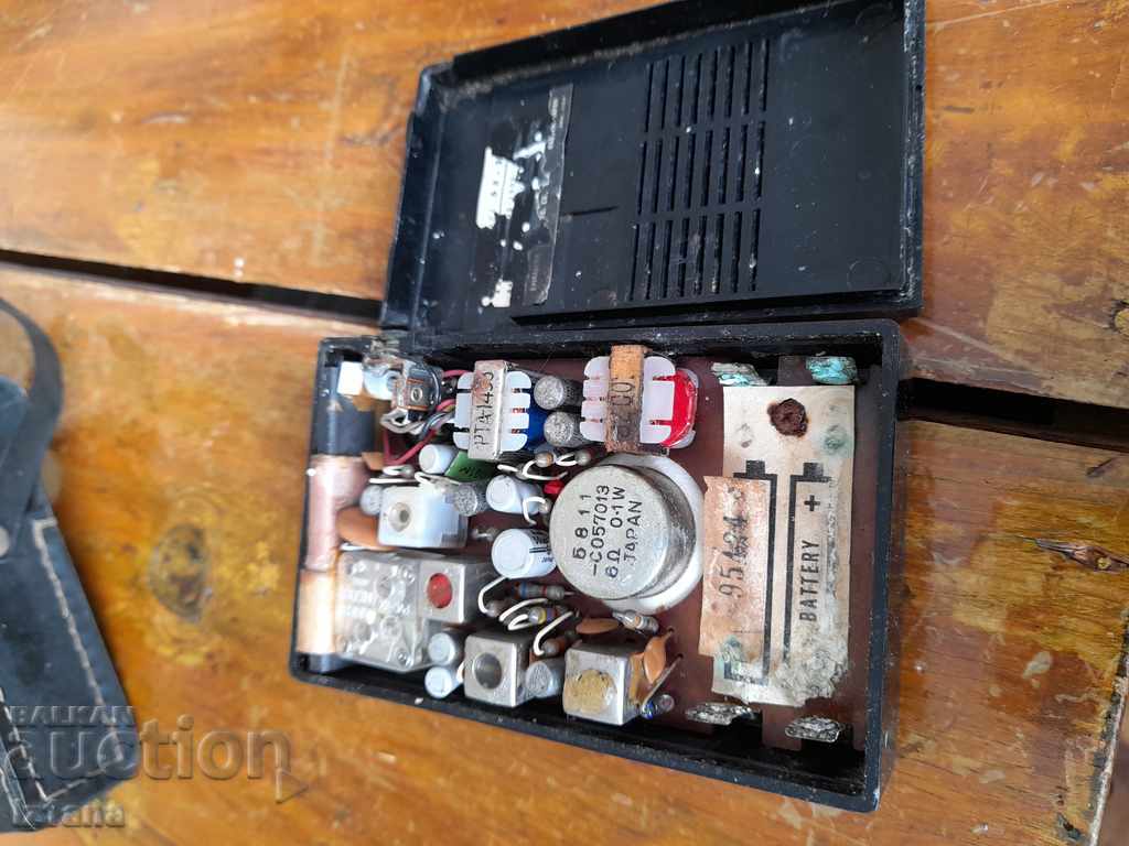 Παλιό ραδιόφωνο, ραδιόφωνο Silver - 7 Παλιό ραδιόφωνο, ραδιόφωνο Silver - 7