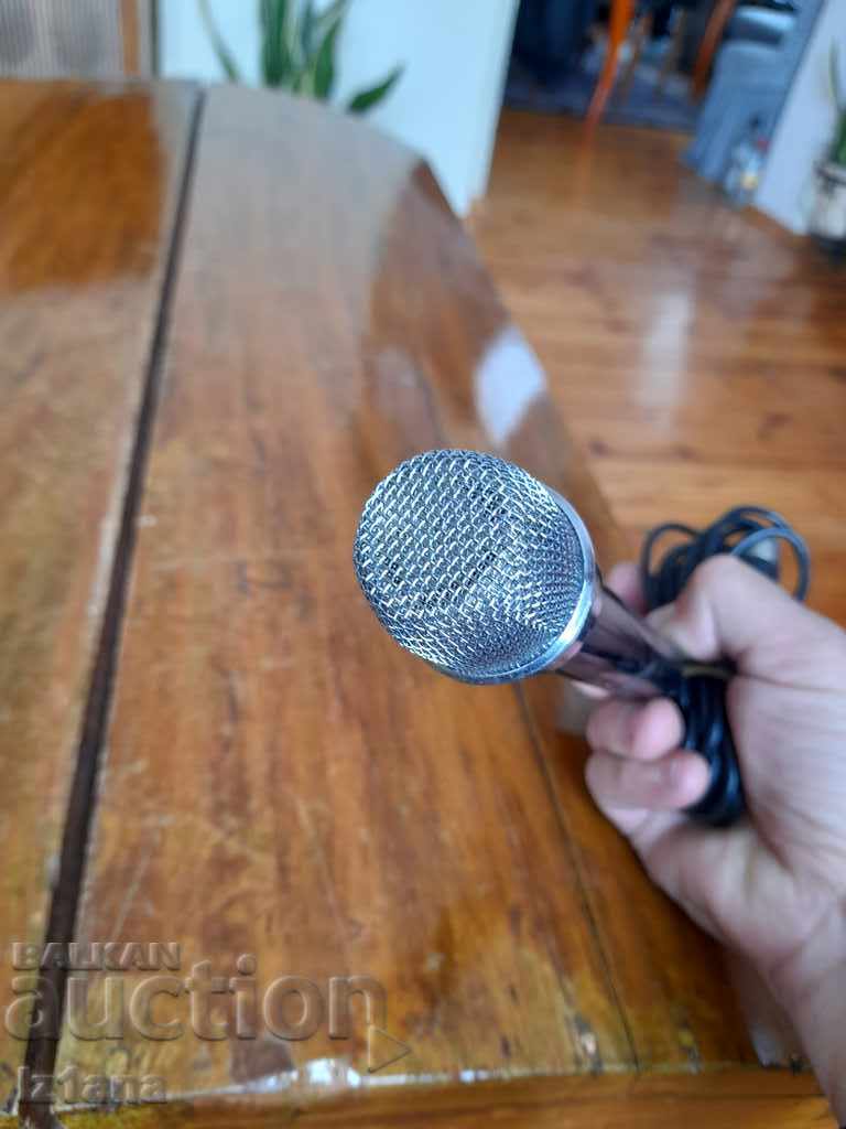 Delivery of Old microphone Delivery of Old microphone