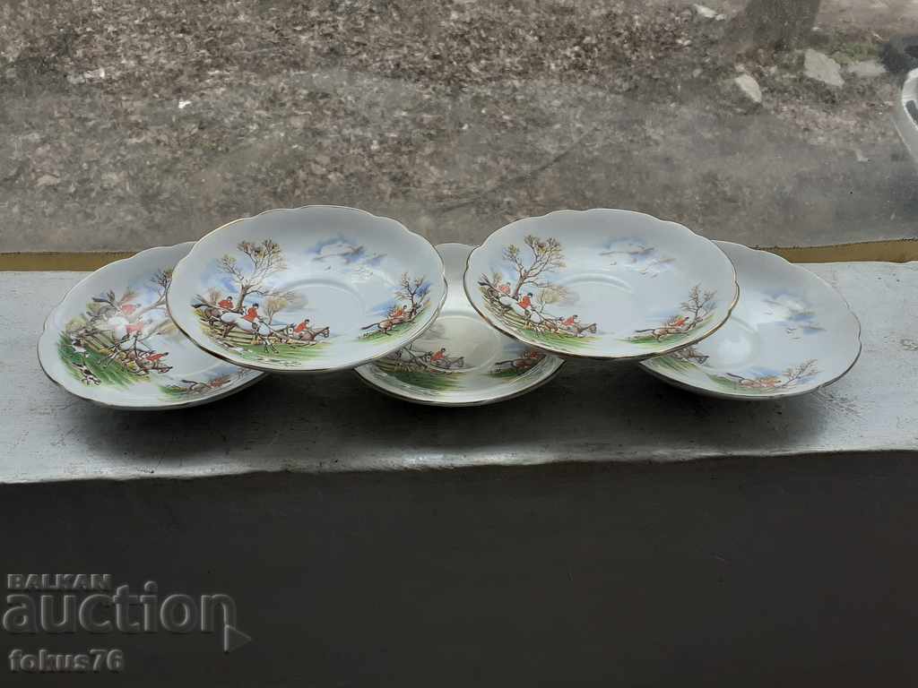 Auction Old English porcelain saucers Auction Old English porcelain saucers