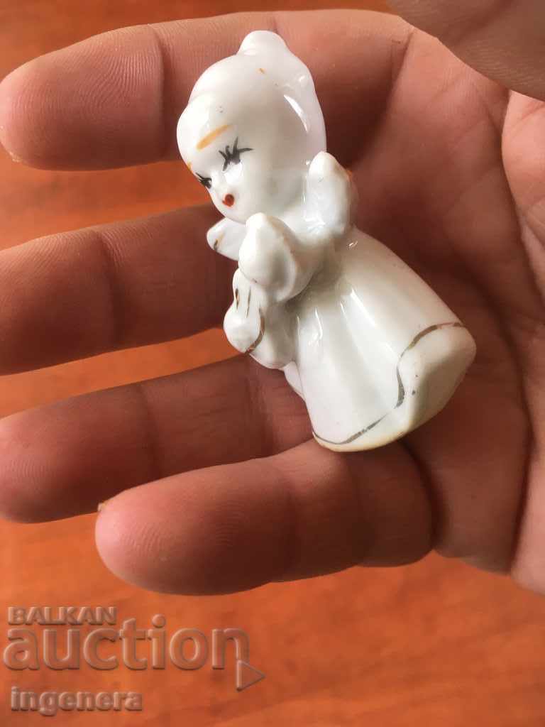 Аукцион ПОРЦЕЛАН ФИГУРА СТАТУЕТКА ПОЗЛАТА КИТАРИСТКАТА Аукцион ПОРЦЕЛАН ФИГУРА СТАТУЕТКА ПОЗЛАТА КИТАРИСТКАТА