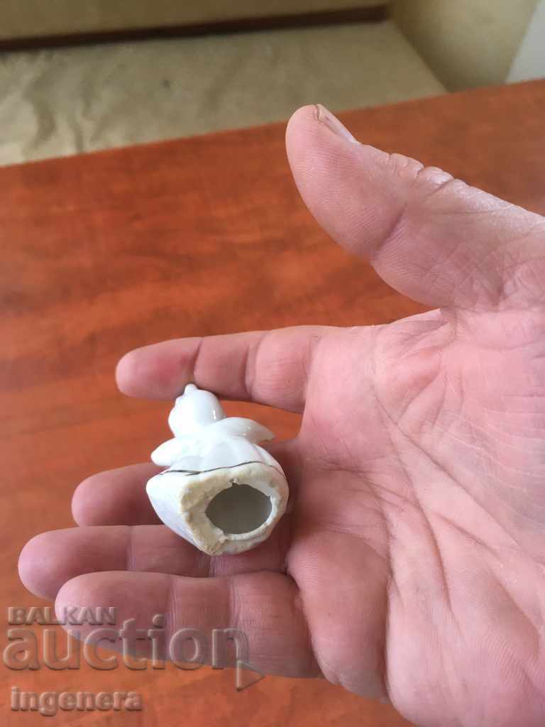 ПОРЦЕЛАН ФИГУРА СТАТУЕТКА ПОЗЛАТА ЧИНЕЛИСТКАТА - 5 ПОРЦЕЛАН ФИГУРА СТАТУЕТКА ПОЗЛАТА ЧИНЕЛИСТКАТА - 5