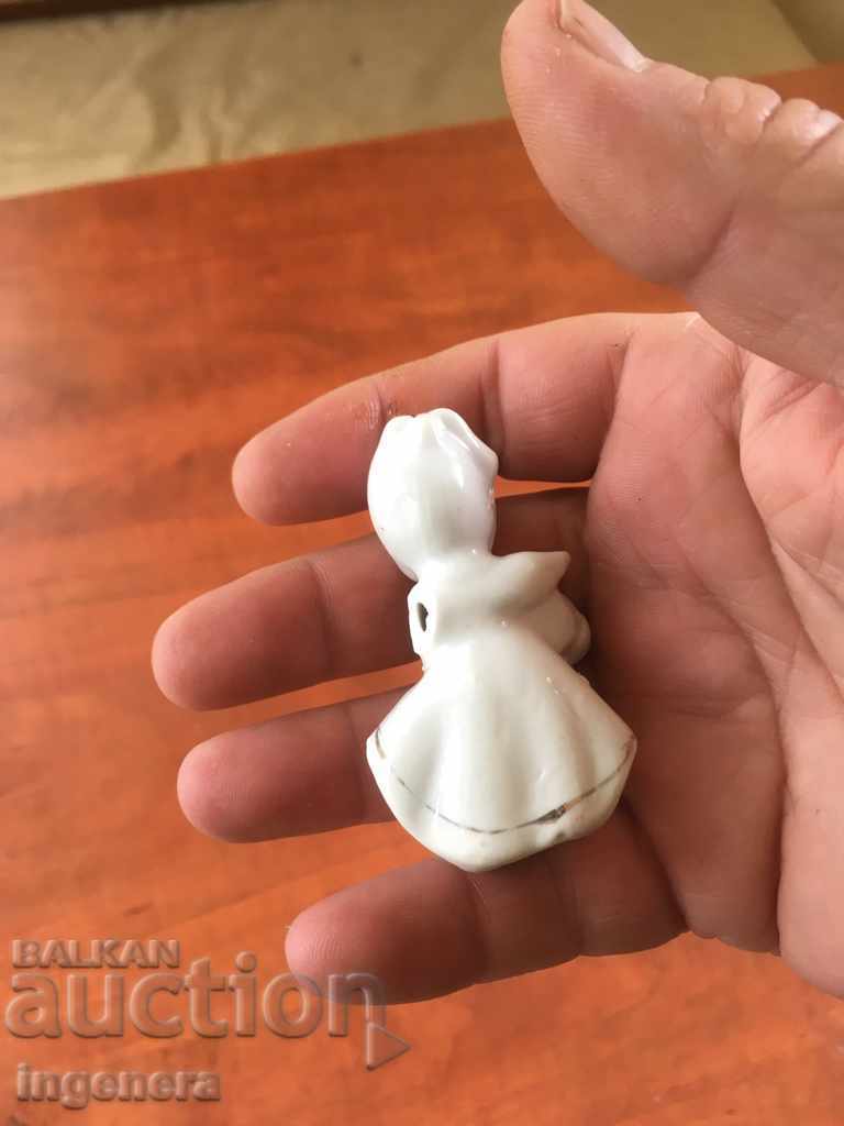 Auction PORCELAIN FIGURE STATUTE GOLDEN ARPHIST Auction PORCELAIN FIGURE STATUTE GOLDEN ARPHIST