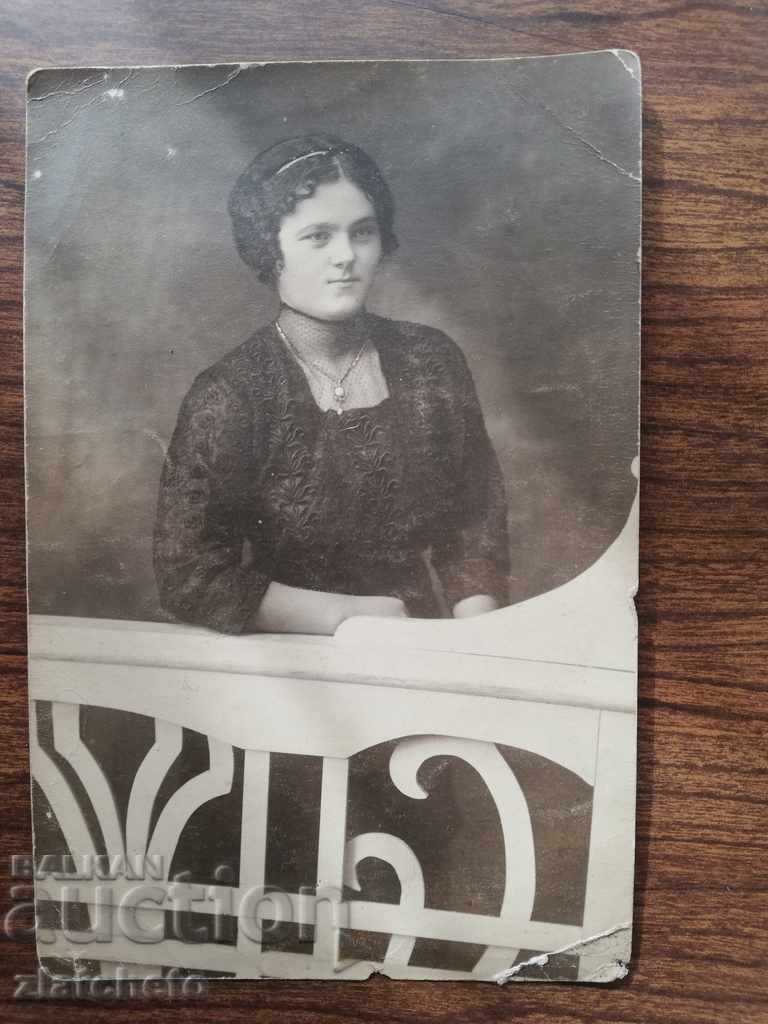 Delivery of 2 old photos - Elisaveta Krantova