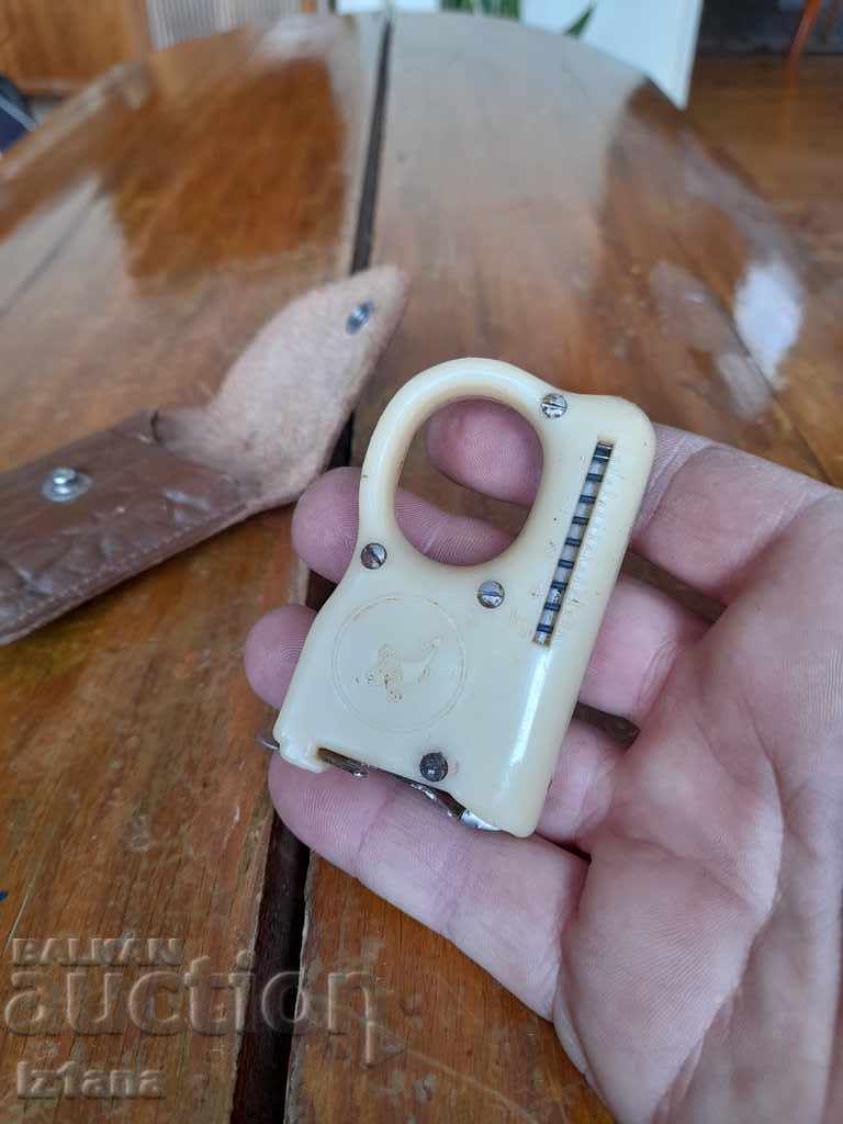 Old fishing tackle, Tokoz rope with price 20.00 BGN | € 10.23 Old fishing tackle, Tokoz rope with price 20.00 BGN | € 10.23