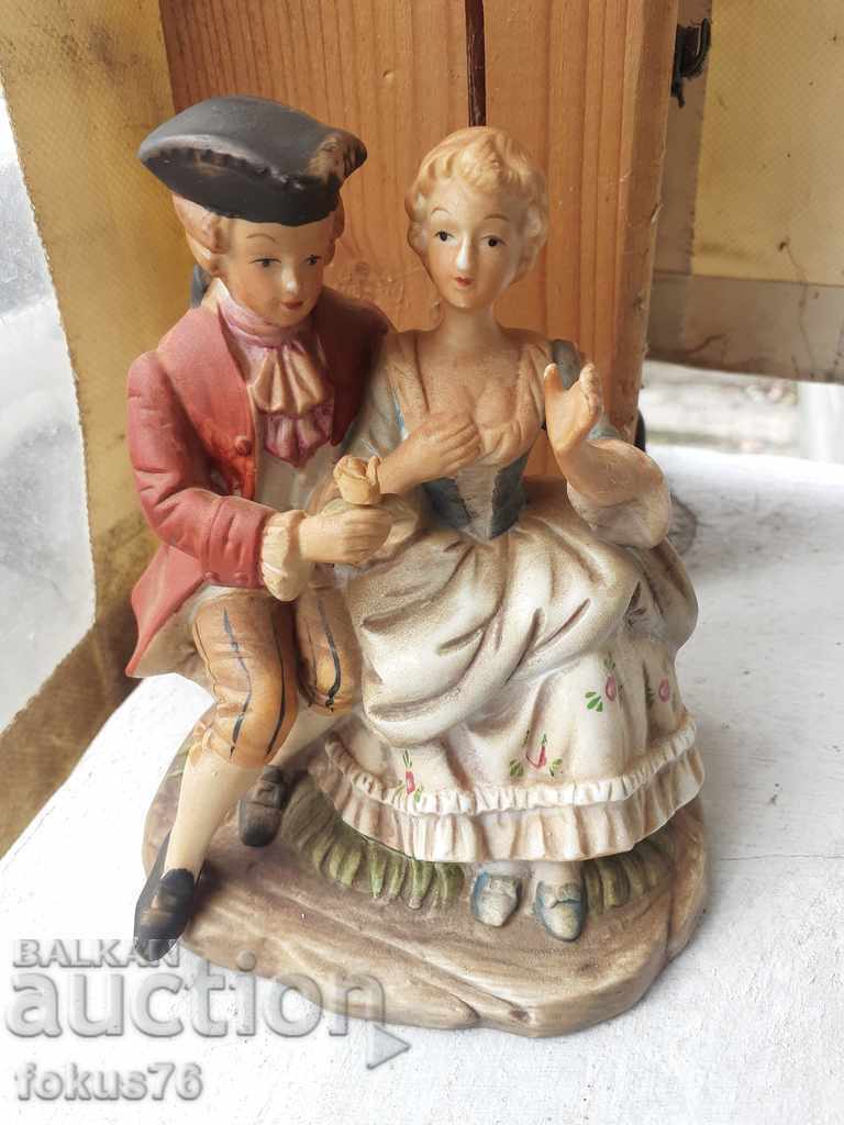 Porcelain figurine figure composition marking Leonardo Porcelain figurine figure composition marking Leonardo