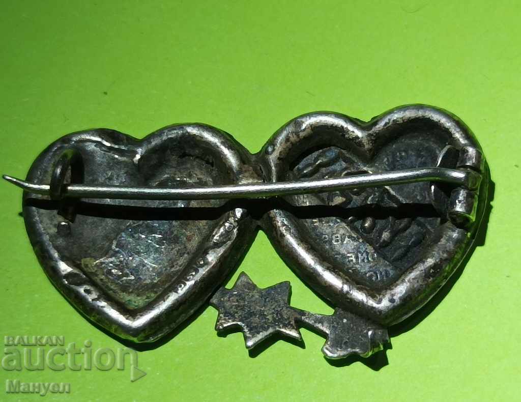 Old British military badge for sale - WWII (silver) with price 160.00 BGN | € 81.81 Old British military badge for sale - WWII (silver) with price 160.00 BGN | € 81.81