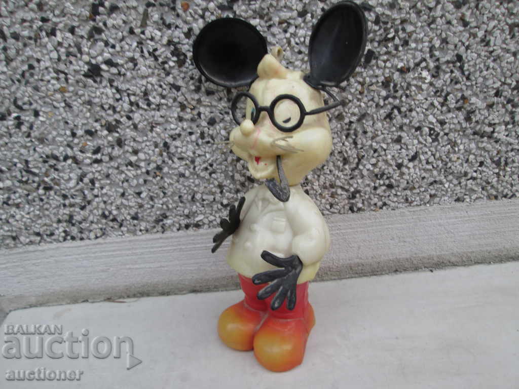 OLD PLASTIC RARE TOY MICKY MOUSE with price 30.00 BGN | € 15.34 OLD PLASTIC RARE TOY MICKY MOUSE with price 30.00 BGN | € 15.34