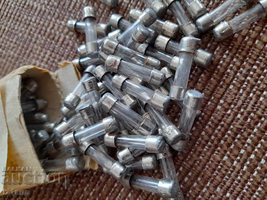 Delivery of Old Radio Fuses, Radio Fuses Delivery of Old Radio Fuses, Radio Fuses