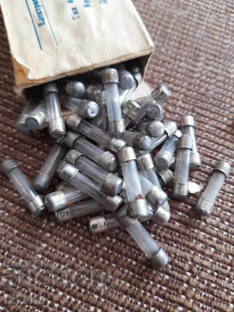 Delivery of Old Radio Fuses, Radio Fuses Delivery of Old Radio Fuses, Radio Fuses