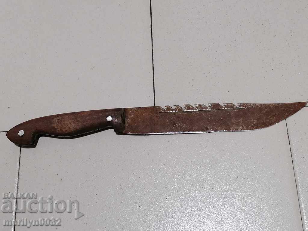 Стар нож острие с цена 33.00 лв. | € 16.87 Стар нож острие с цена 33.00 лв. | € 16.87