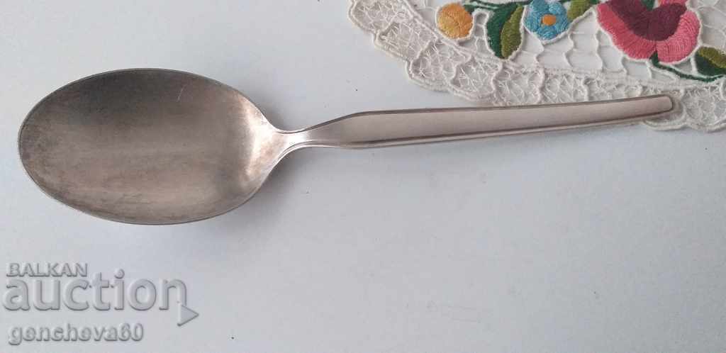 Auction Large old silver-plated serving spoon with plate Auction Large old silver-plated serving spoon with plate
