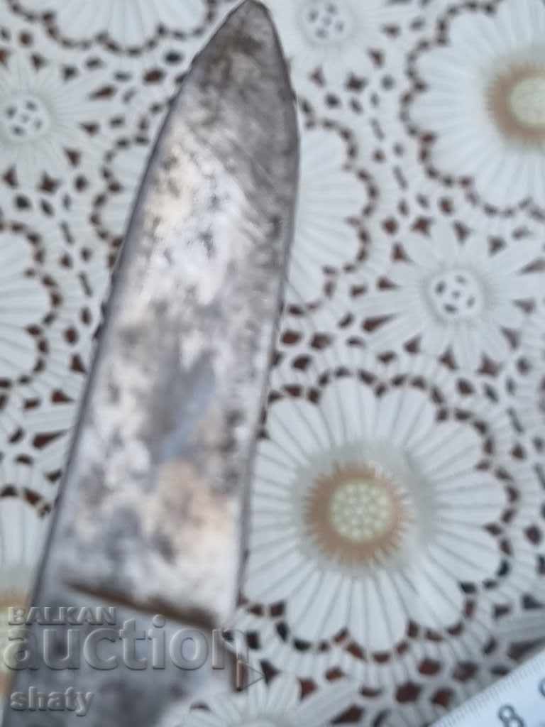 Delivery of Old marked BG knife Delivery of Old marked BG knife