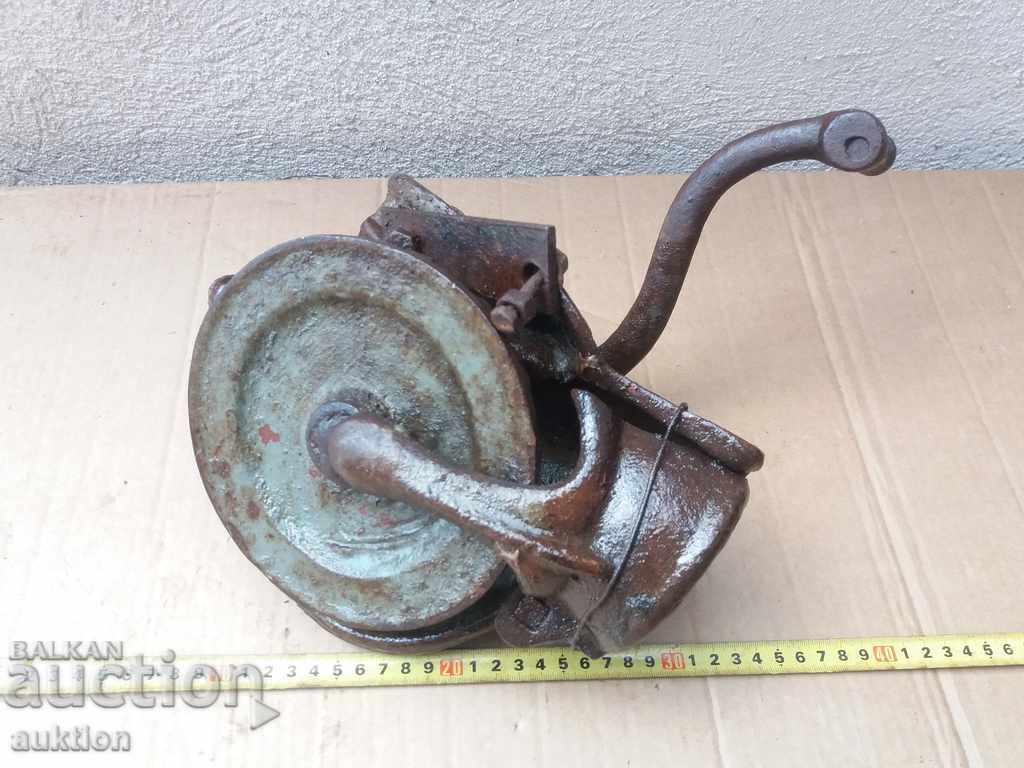 RONACHKA VECHE, MORA DE PORUMB, PORUMB - 7 RONACHKA VECHE, MORA DE PORUMB, PORUMB - 7