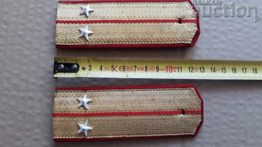 Delivery of purl epaulets VNVU Vasil Levski 70s not worn lieutenant Delivery of purl epaulets VNVU Vasil Levski 70s not worn lieutenant