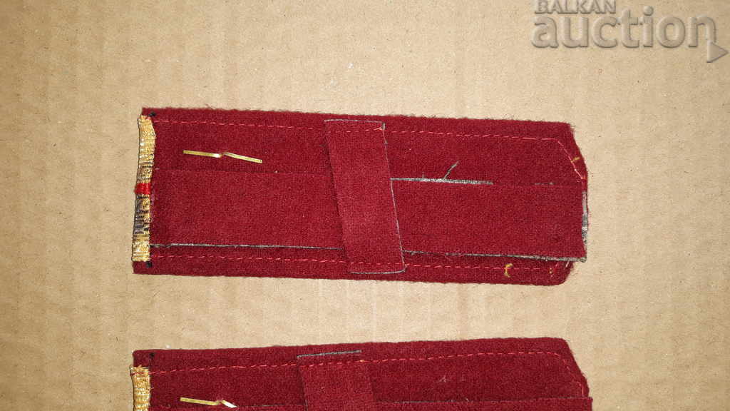 purl epaulets VNVU Vasil Levski 70s not worn lieutenant - 6 purl epaulets VNVU Vasil Levski 70s not worn lieutenant - 6